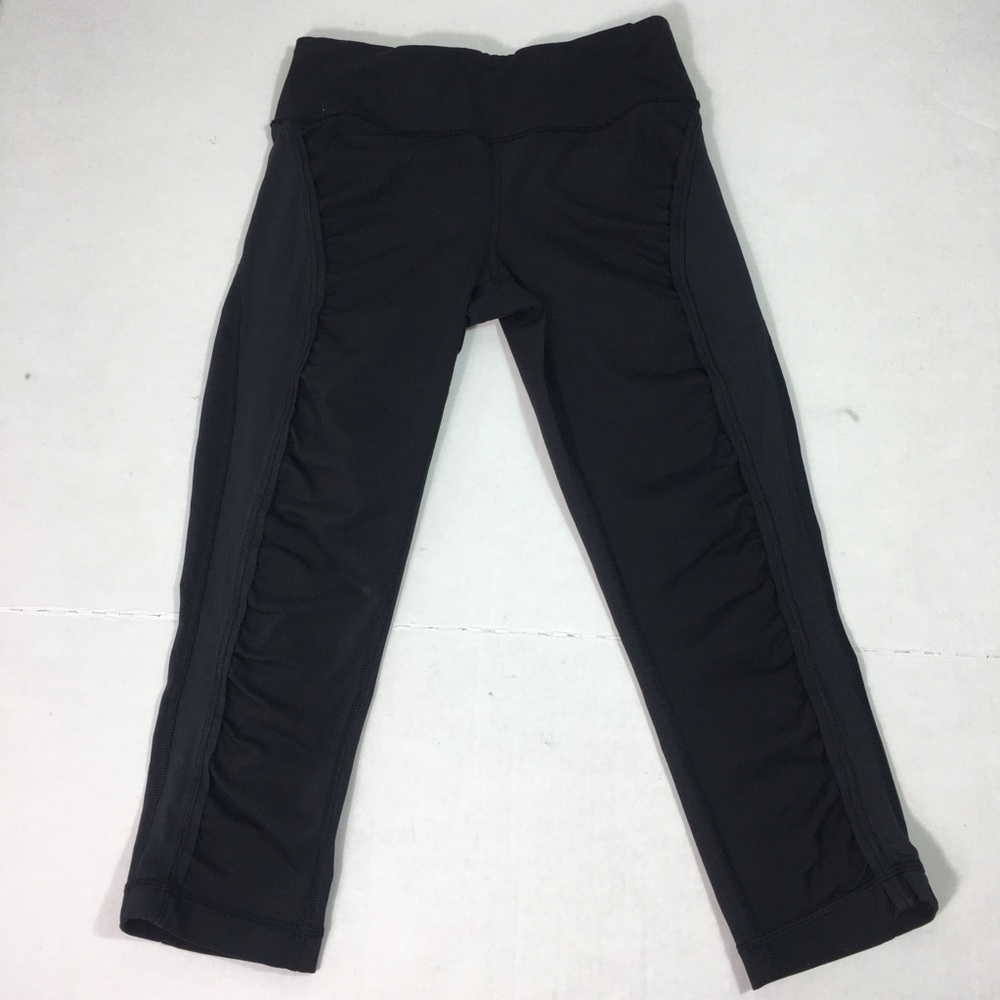 Lululemon Capri Ruched Leggings SZ 4